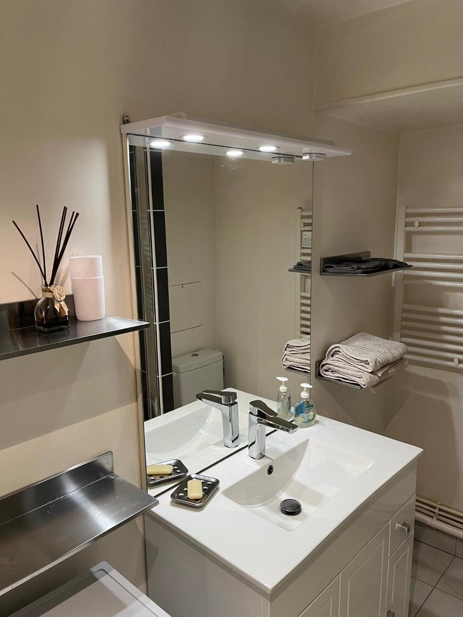 סן-ז'רמן-אן-לה Bel Appartement Chic Et Cosy 78100 מראה חיצוני תמונה