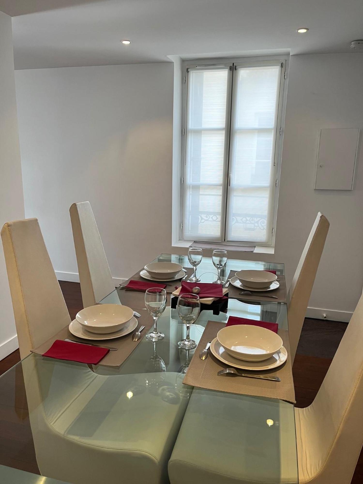 סן-ז'רמן-אן-לה Bel Appartement Chic Et Cosy 78100 מראה חיצוני תמונה